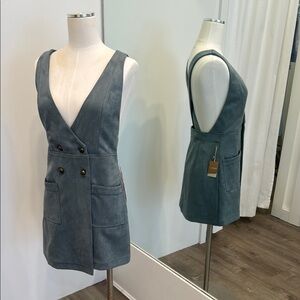 New with tags - microsuede teal jumper